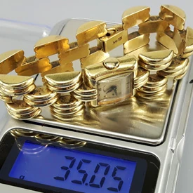 Scrap gold and gold jewelry evaluated by Naples gold and estate specialist